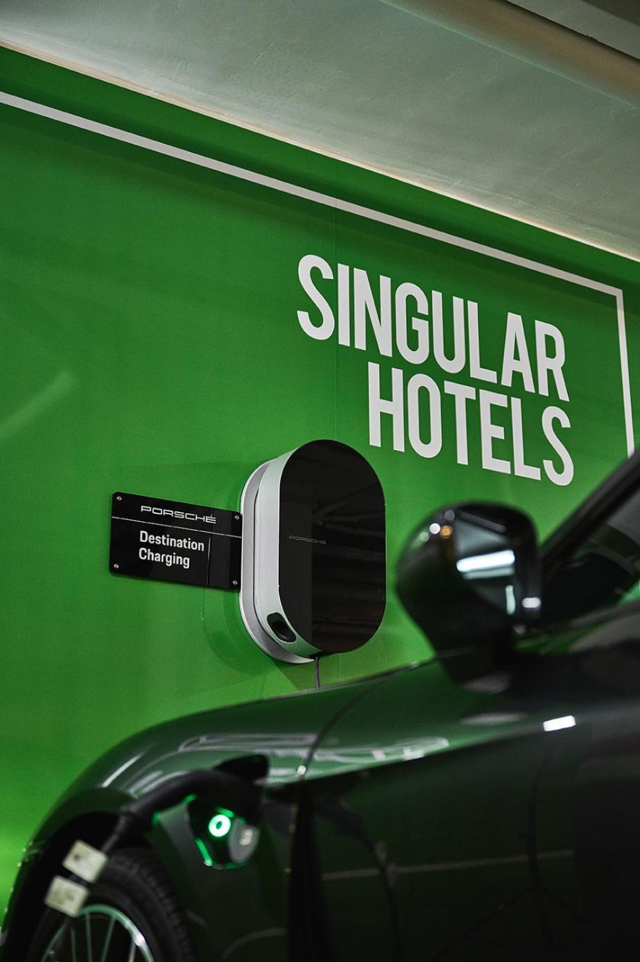 Sh ヴィラ ガデア アルテア エクステリア 写真 Porsche Destination Charging